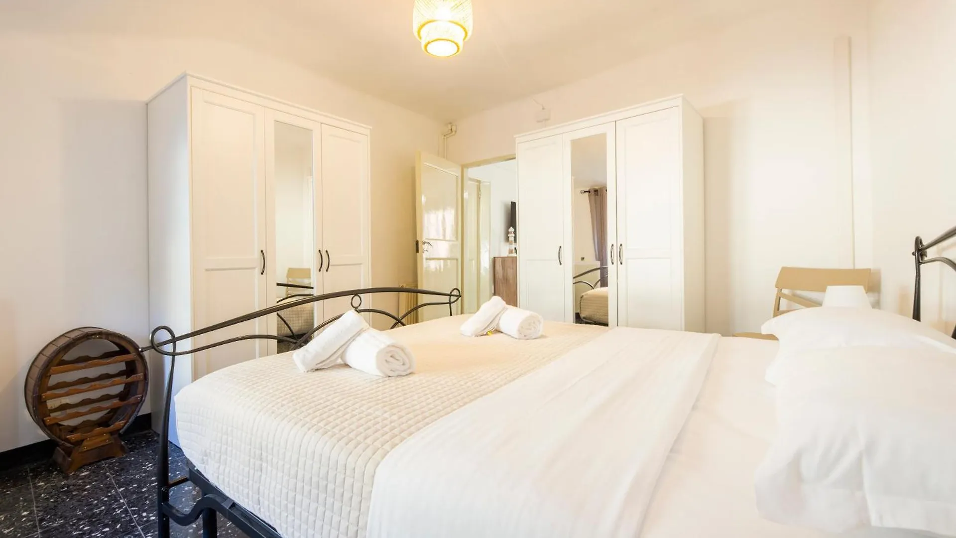 Apartment Vincenzo House By Holiday Home 24 Genoa