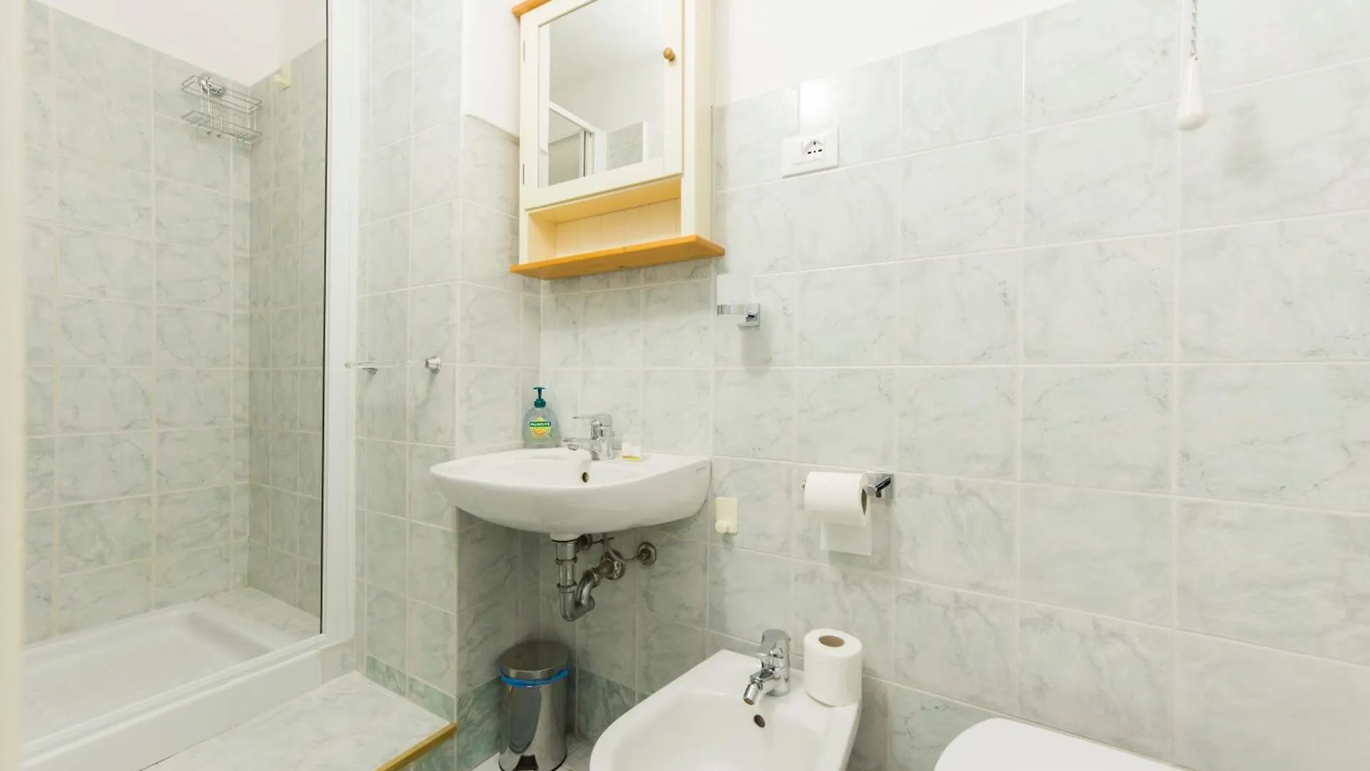 Apartment Vincenzo House By Holiday Home 24 Genoa