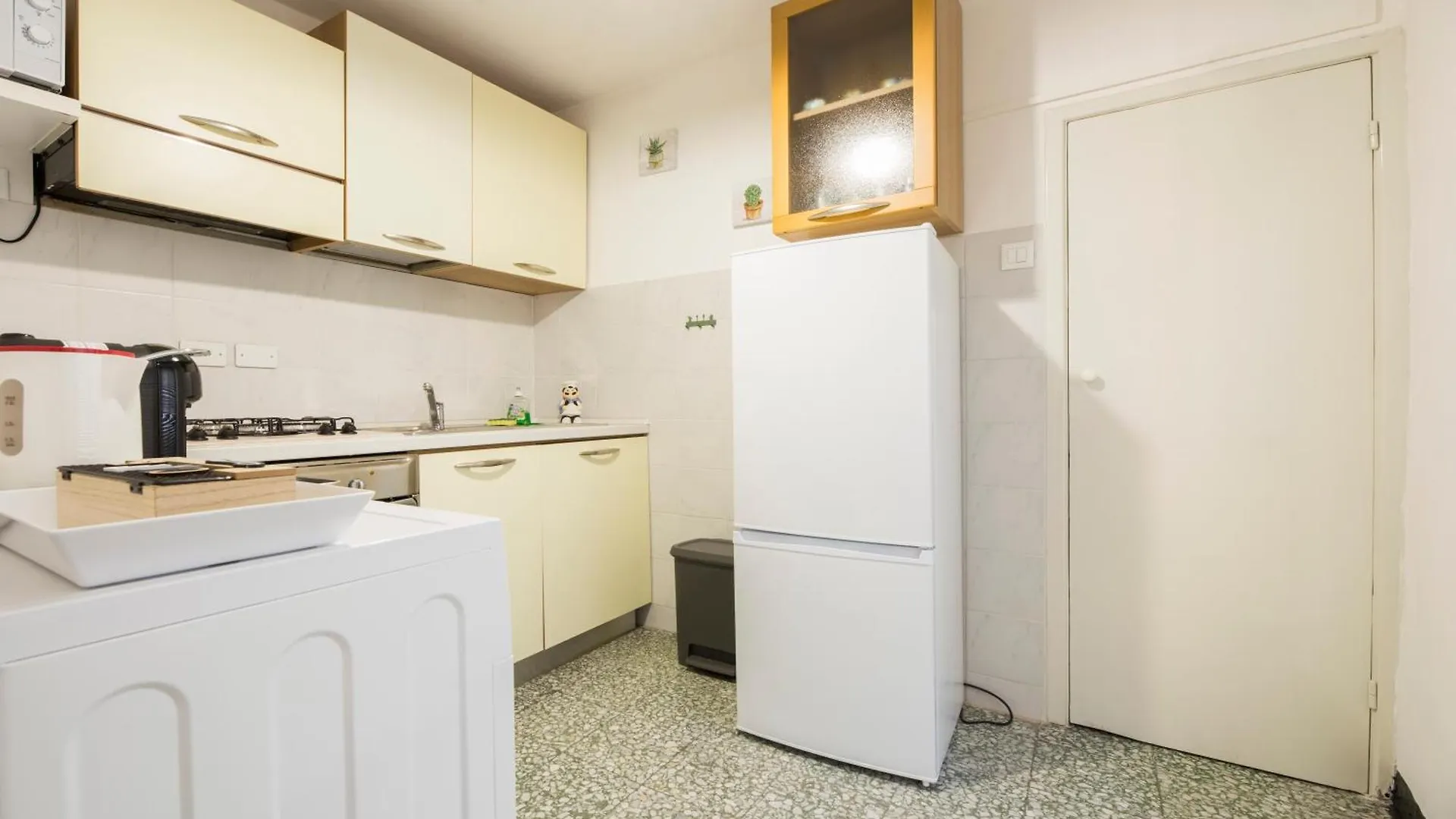 Vincenzo House By Holiday Home 24 Genoa Apartment